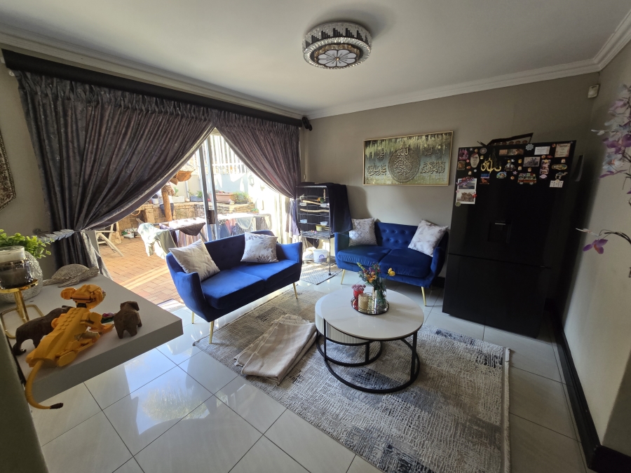 3 Bedroom Property for Sale in Bassonia Gauteng