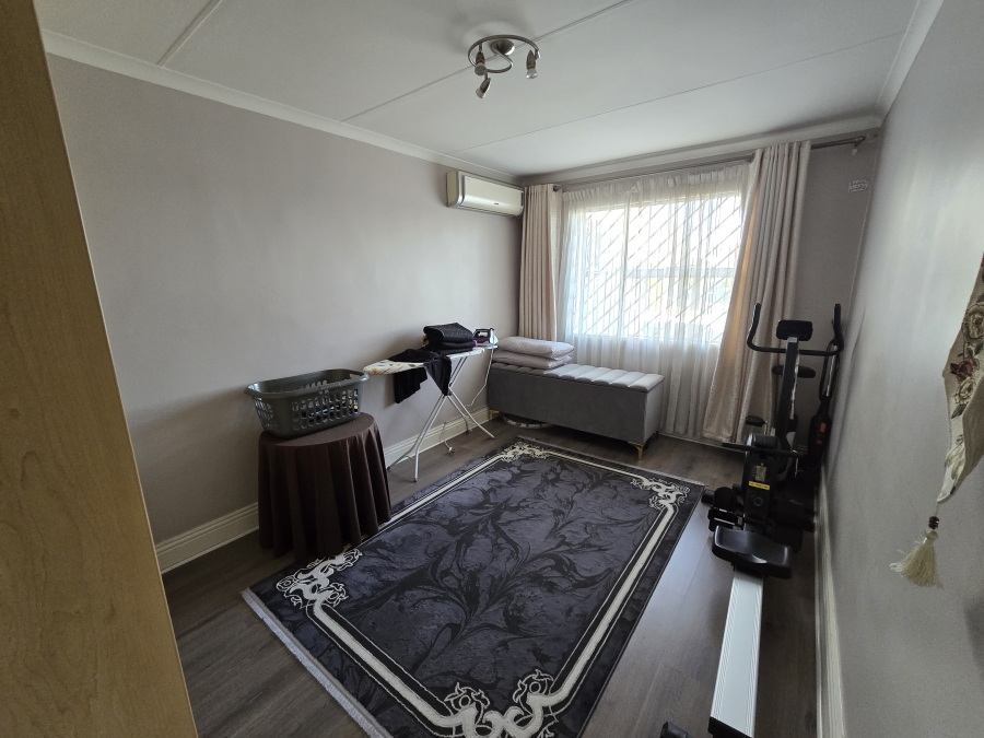 3 Bedroom Property for Sale in Bassonia Gauteng