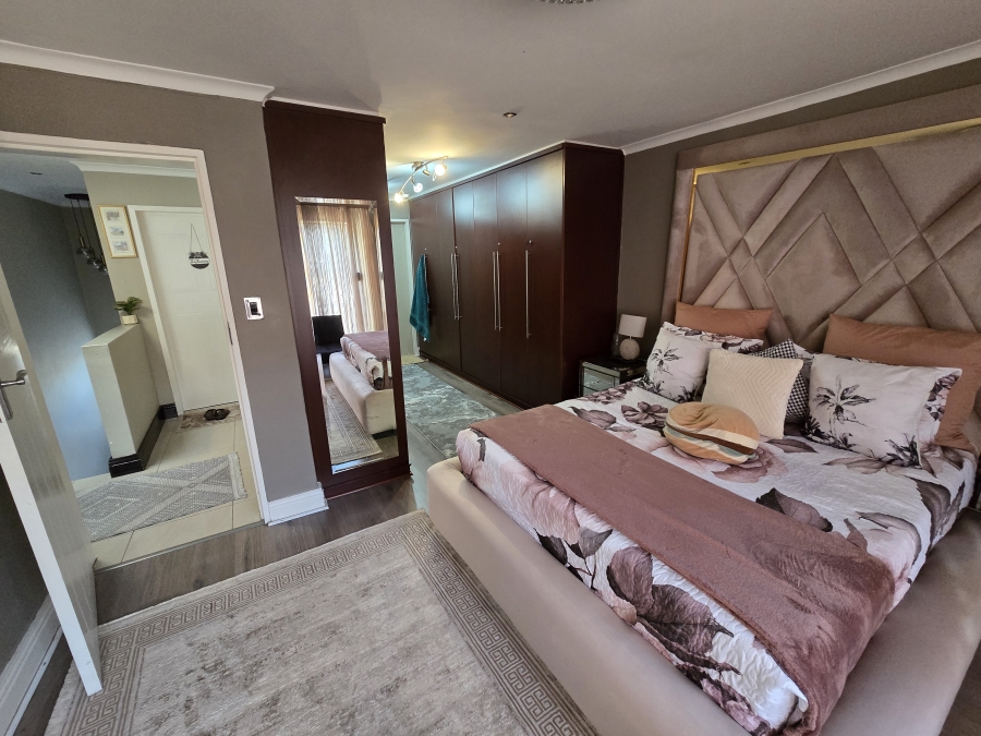 3 Bedroom Property for Sale in Bassonia Gauteng