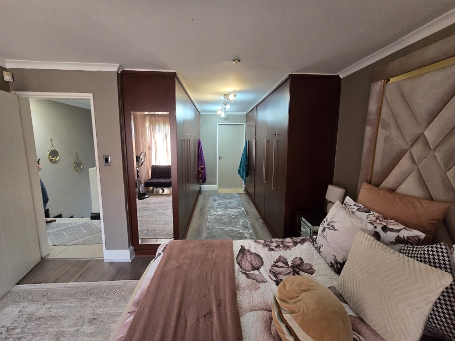 3 Bedroom Property for Sale in Bassonia Gauteng