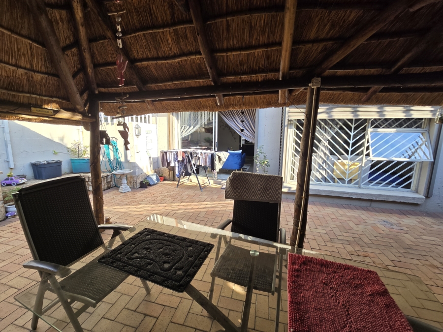 3 Bedroom Property for Sale in Bassonia Gauteng