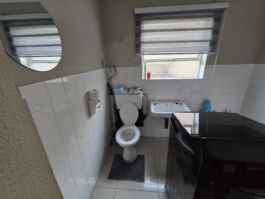 3 Bedroom Property for Sale in Bassonia Gauteng