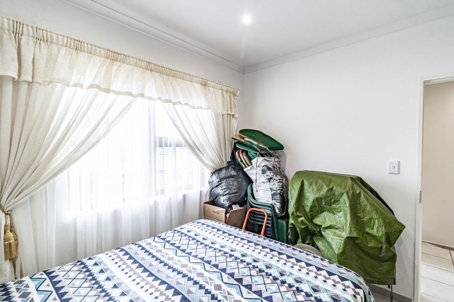 3 Bedroom Property for Sale in Brackendowns Gauteng