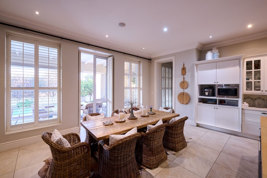 5 Bedroom Property for Sale in Waterfall Country Estate Gauteng