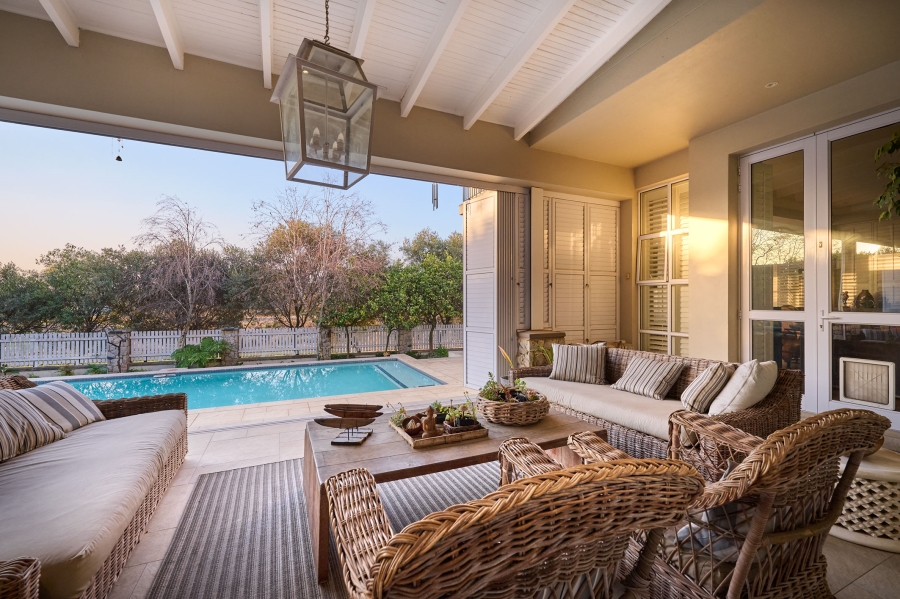 5 Bedroom Property for Sale in Waterfall Country Estate Gauteng