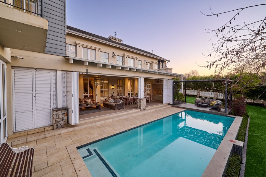 5 Bedroom Property for Sale in Waterfall Country Estate Gauteng