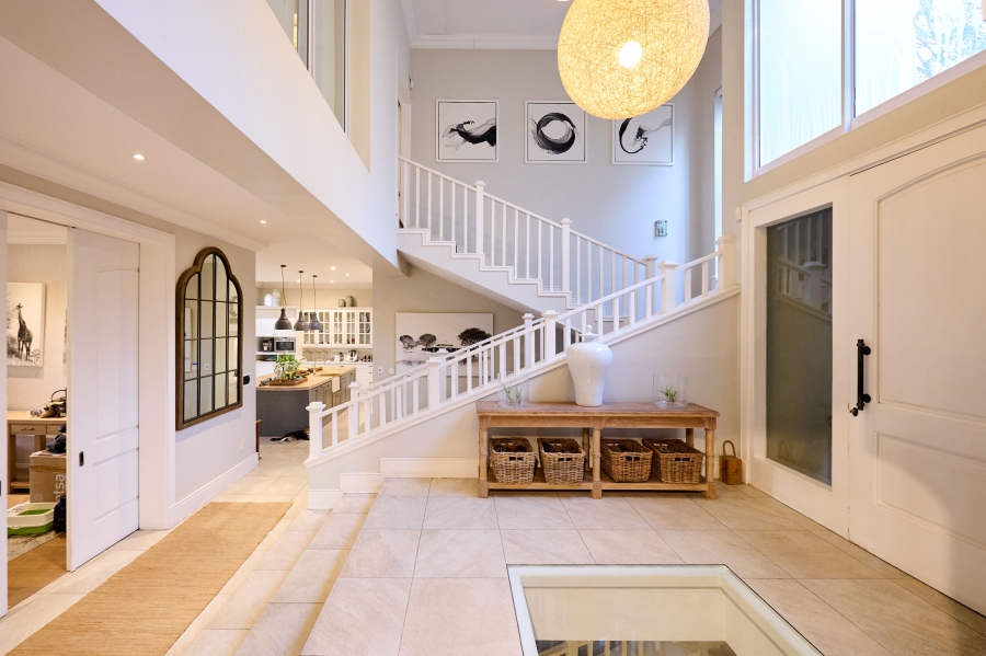 5 Bedroom Property for Sale in Waterfall Country Estate Gauteng