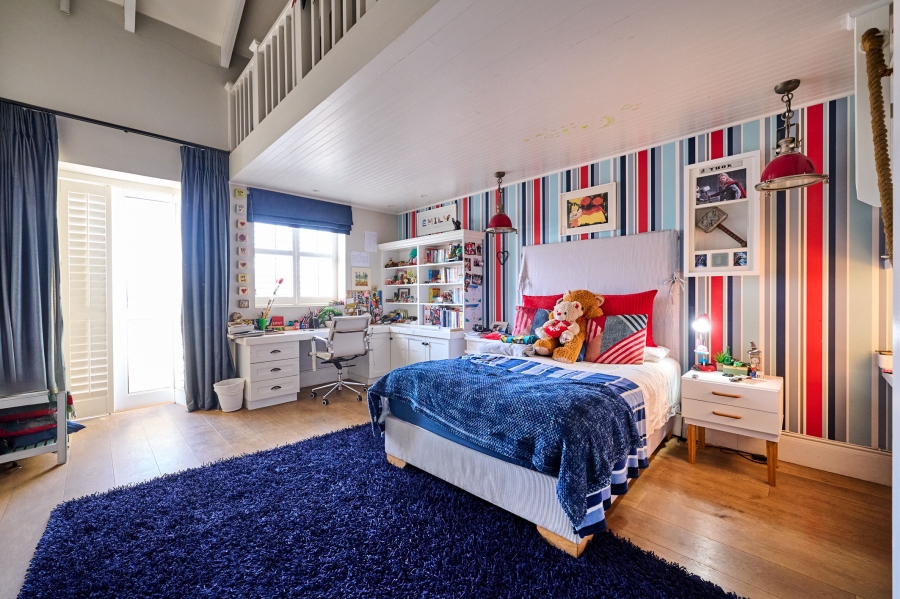 5 Bedroom Property for Sale in Waterfall Country Estate Gauteng