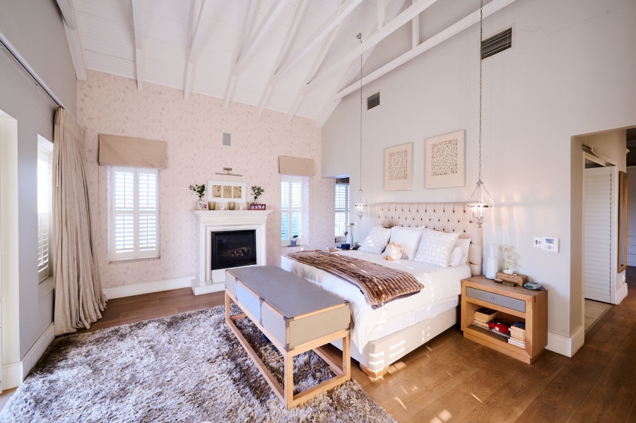 5 Bedroom Property for Sale in Waterfall Country Estate Gauteng