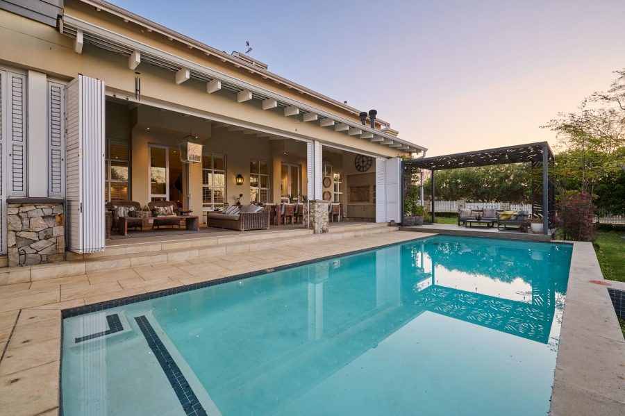 5 Bedroom Property for Sale in Waterfall Country Estate Gauteng