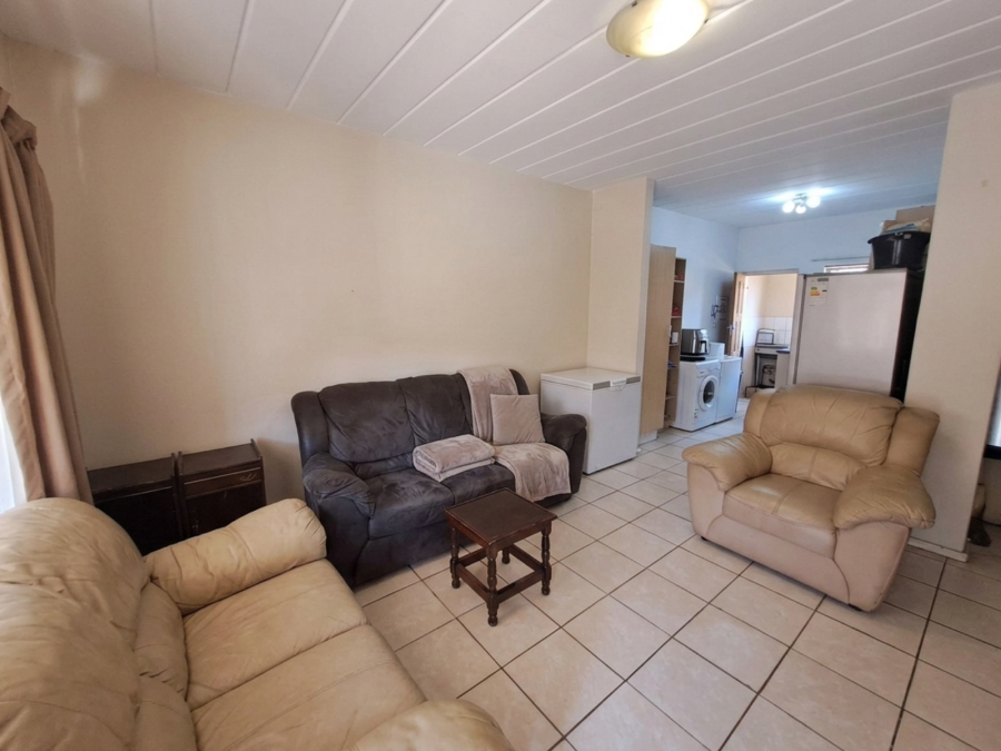 2 Bedroom Property for Sale in Erand Gardens Gauteng