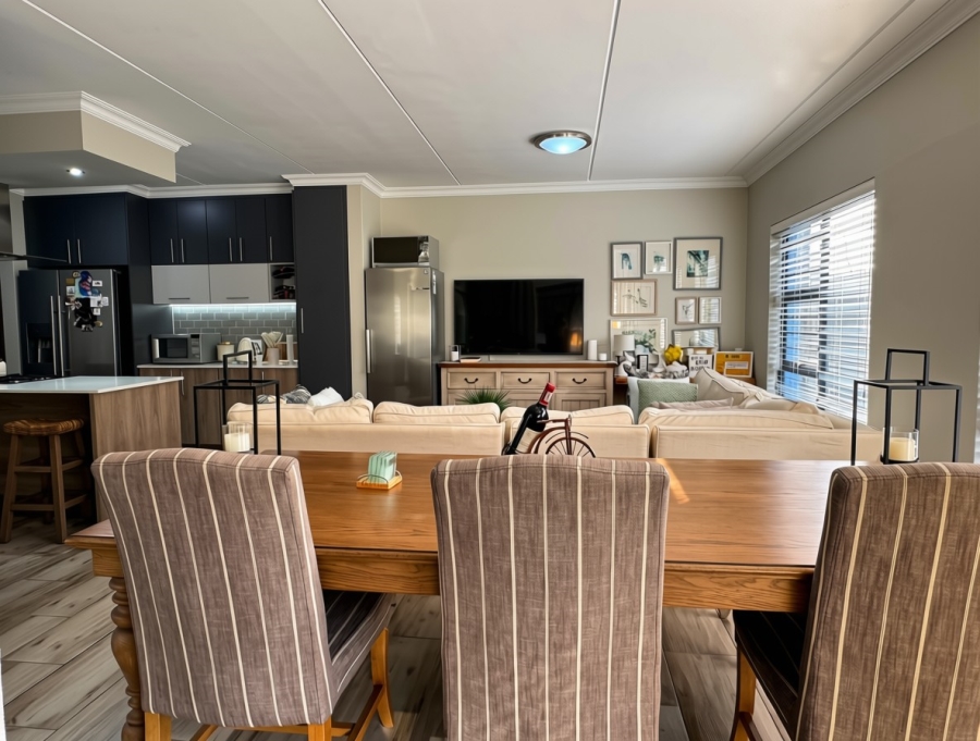 3 Bedroom Property for Sale in Carlswald Gauteng