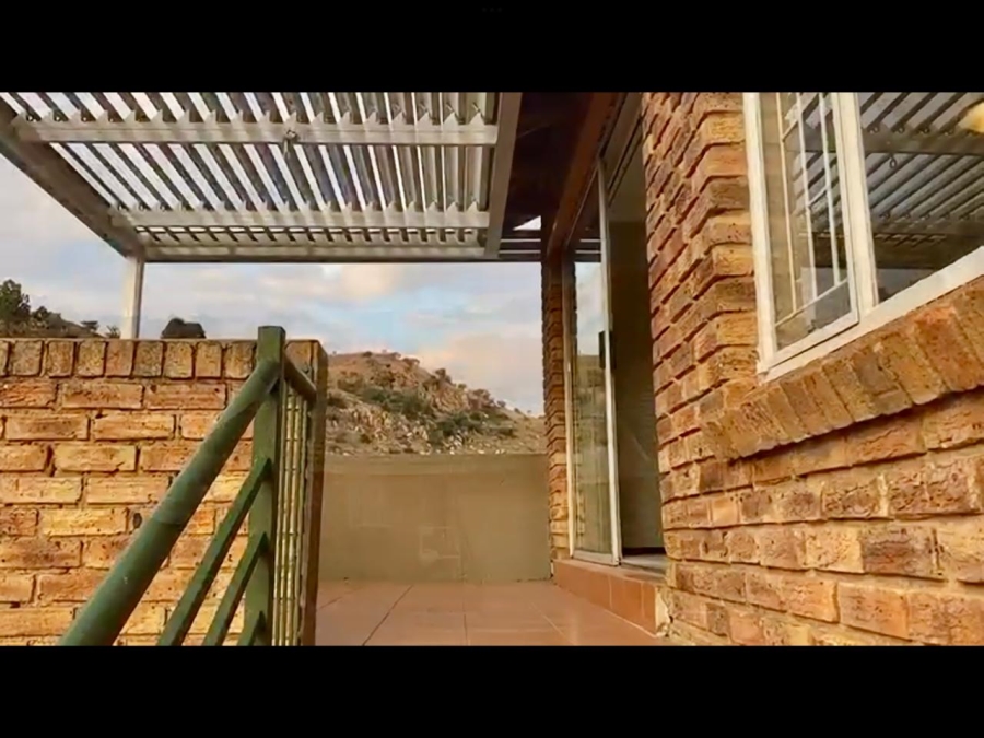 2 Bedroom Property for Sale in Helderkruin Gauteng