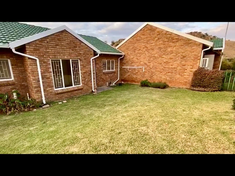 2 Bedroom Property for Sale in Helderkruin Gauteng