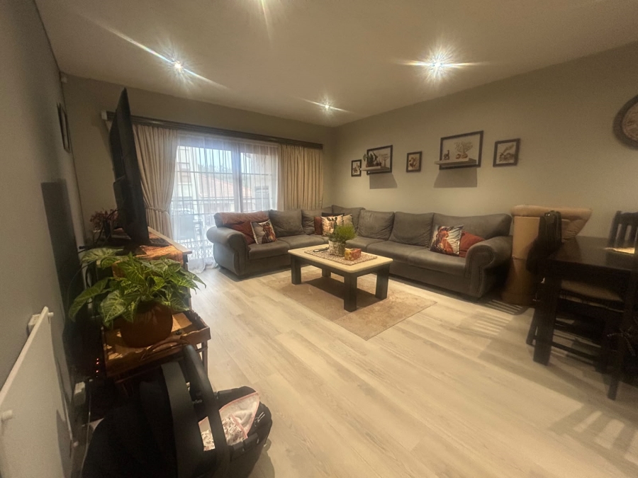 2 Bedroom Property for Sale in Sugar Bush Estate Gauteng