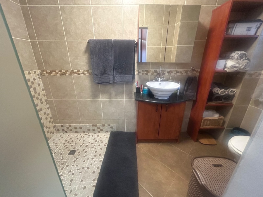 2 Bedroom Property for Sale in Sugar Bush Estate Gauteng