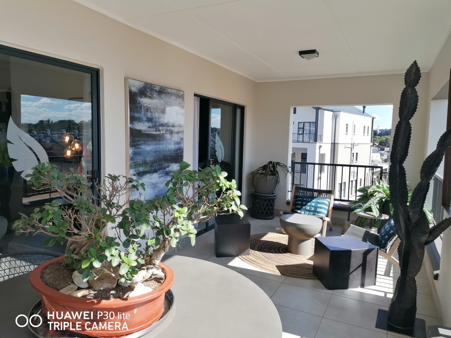 To Let 1 Bedroom Property for Rent in Waterfall Gauteng
