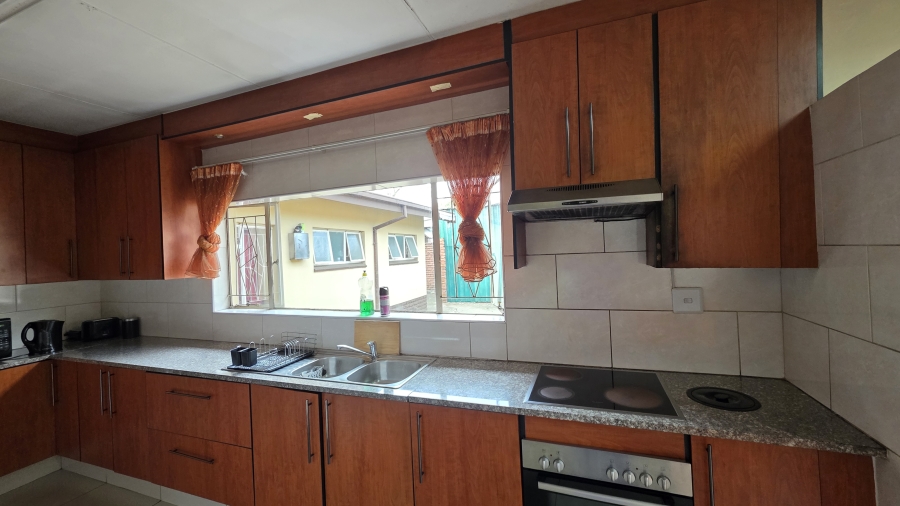 4 Bedroom Property for Sale in Kilner Park Gauteng