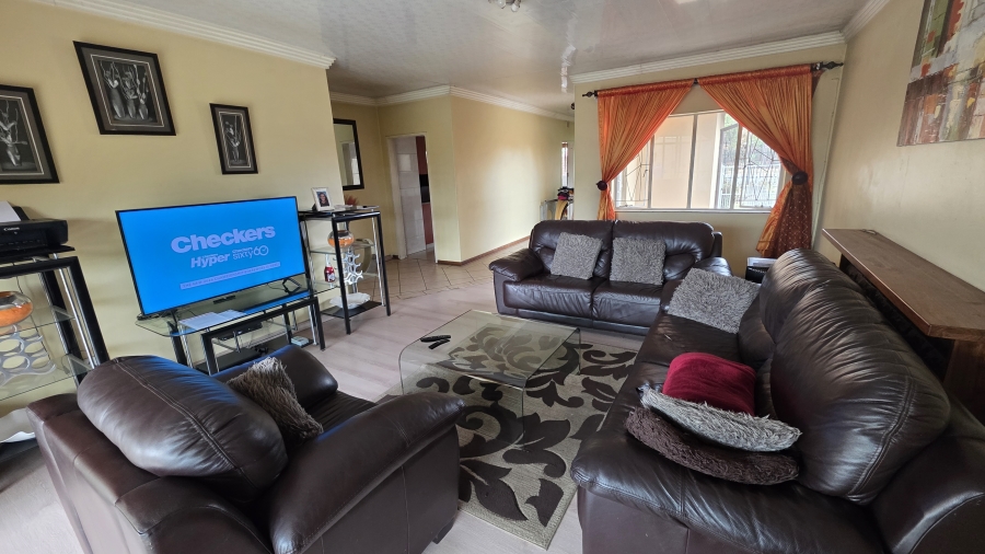 4 Bedroom Property for Sale in Kilner Park Gauteng