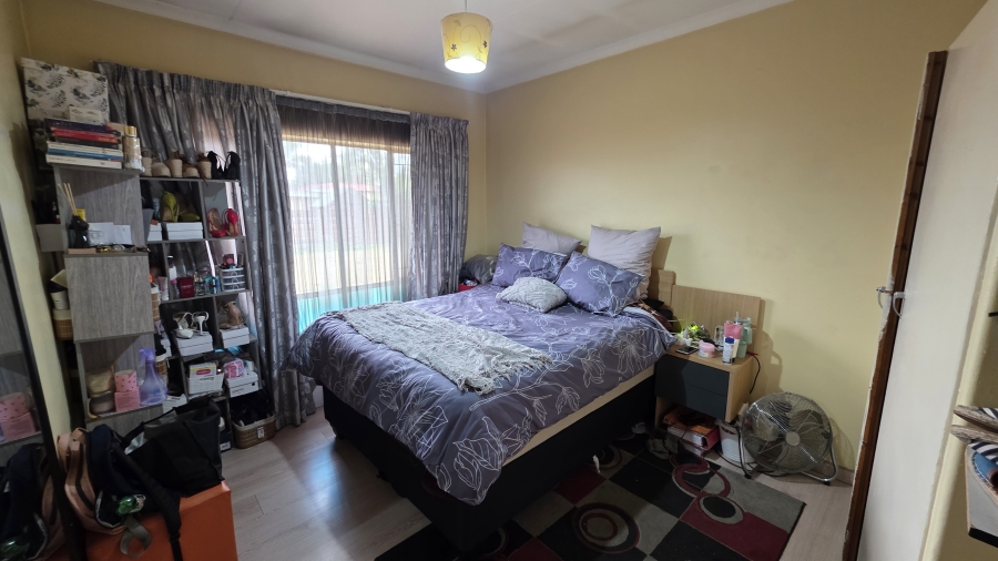 4 Bedroom Property for Sale in Kilner Park Gauteng