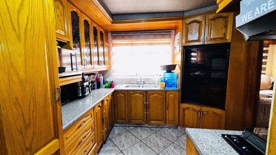 3 Bedroom Property for Sale in Delmore Park Gauteng