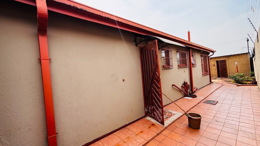 3 Bedroom Property for Sale in Delmore Park Gauteng