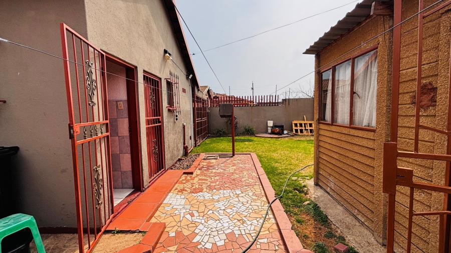 3 Bedroom Property for Sale in Delmore Park Gauteng