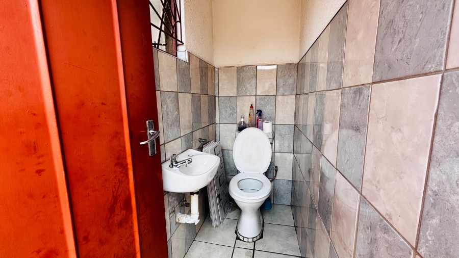 3 Bedroom Property for Sale in Delmore Park Gauteng
