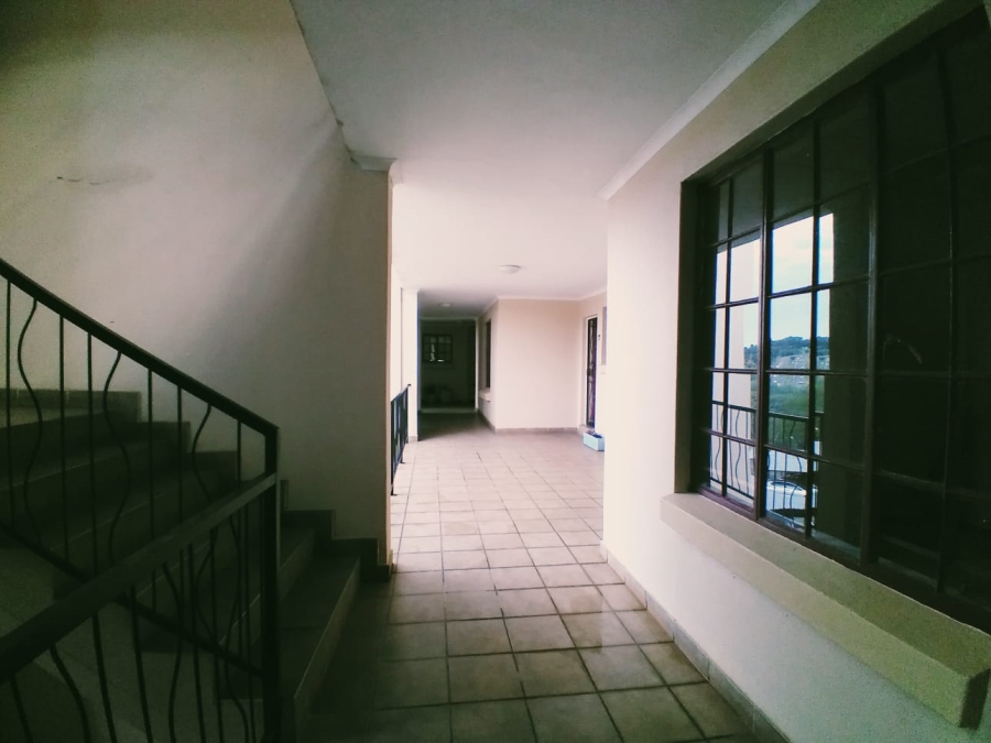 To Let 2 Bedroom Property for Rent in Chancliff A H Gauteng