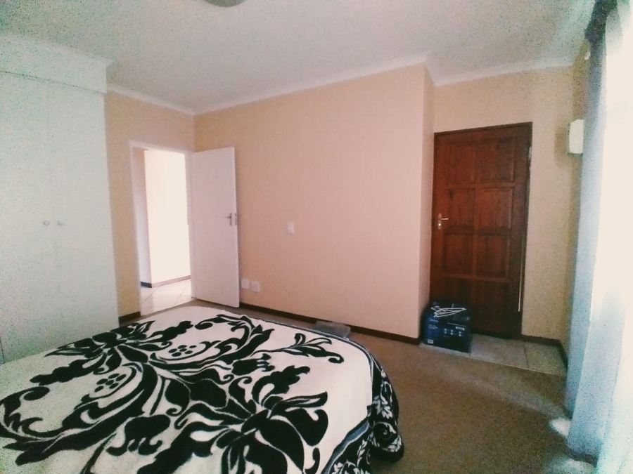 To Let 2 Bedroom Property for Rent in Chancliff A H Gauteng