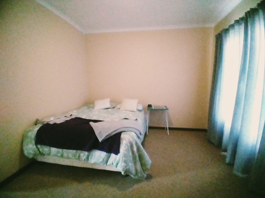To Let 2 Bedroom Property for Rent in Chancliff A H Gauteng