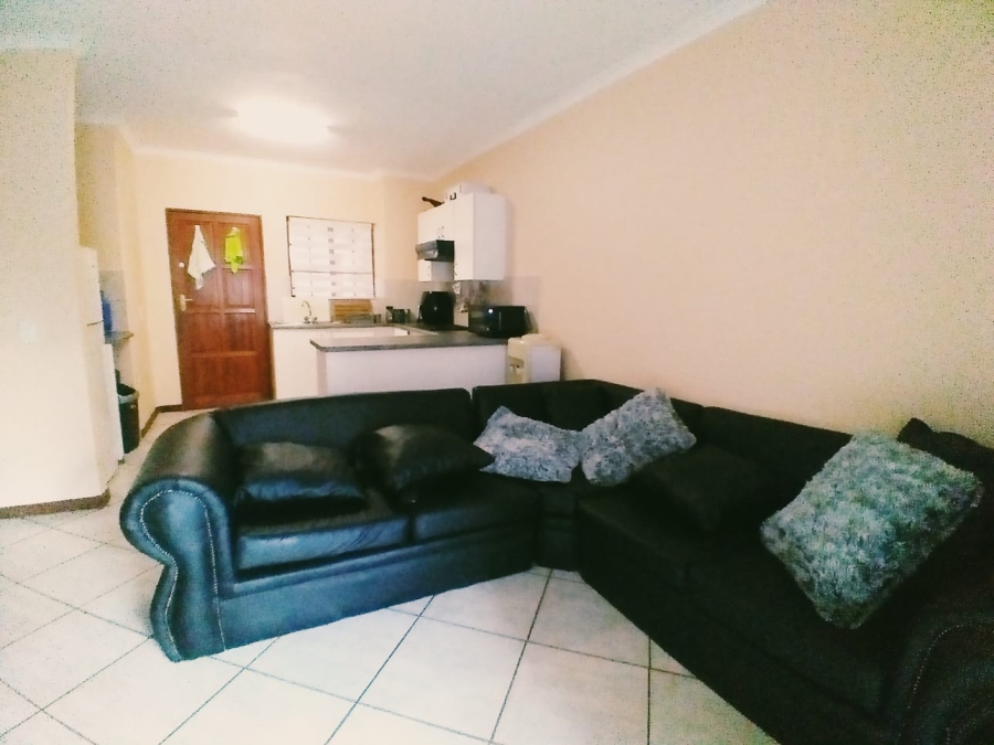 To Let 2 Bedroom Property for Rent in Chancliff A H Gauteng
