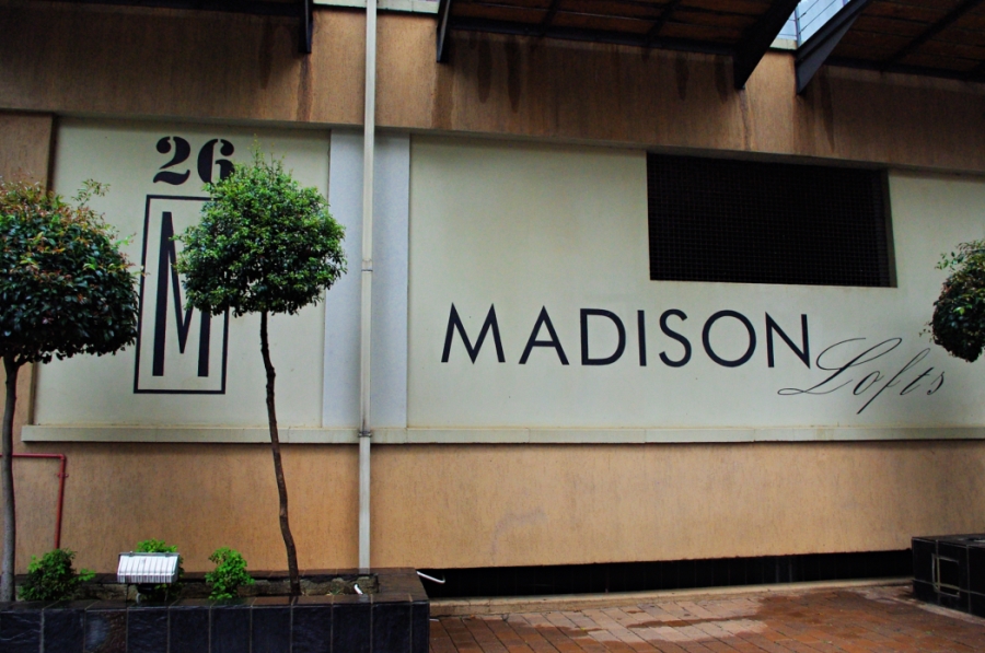 1 Bedroom Property for Sale in Braamfontein Gauteng