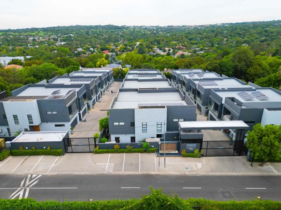 To Let 3 Bedroom Property for Rent in Edenburg Gauteng