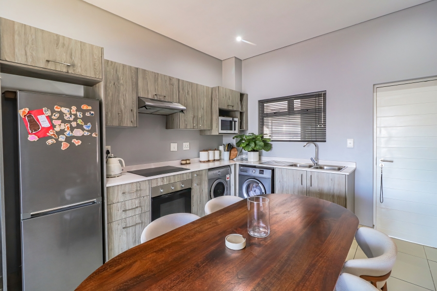 2 Bedroom Property for Sale in Broadacres Gauteng