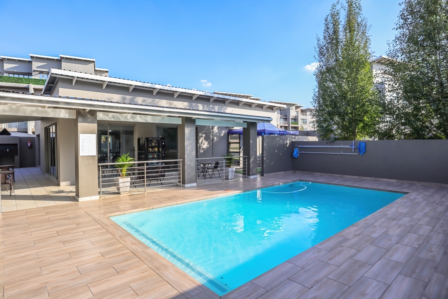 2 Bedroom Property for Sale in Broadacres Gauteng