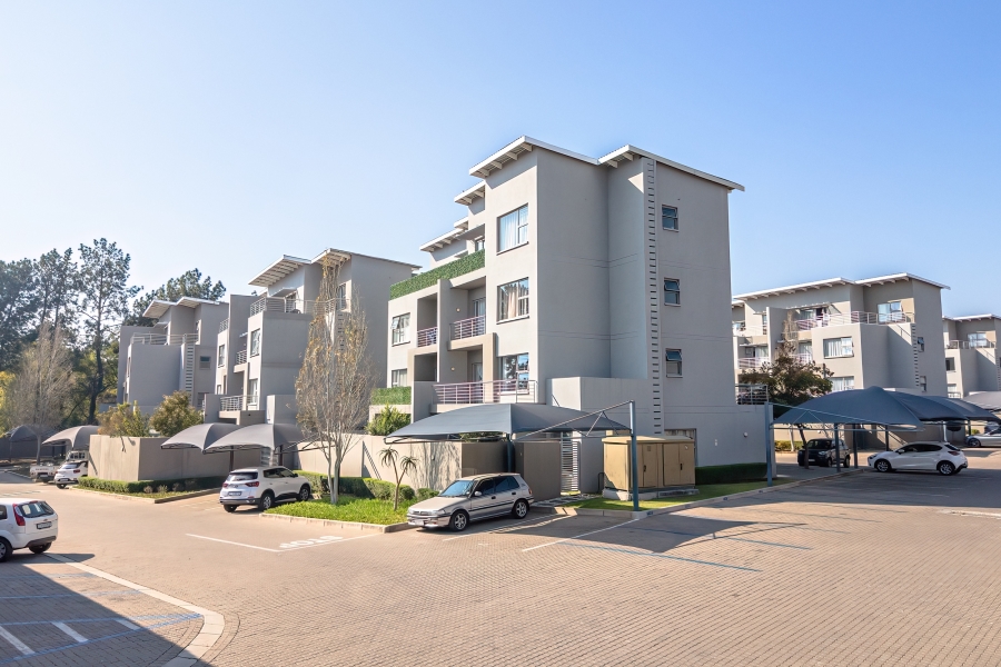 2 Bedroom Property for Sale in Broadacres Gauteng