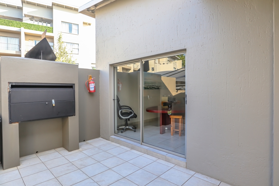 2 Bedroom Property for Sale in Broadacres Gauteng