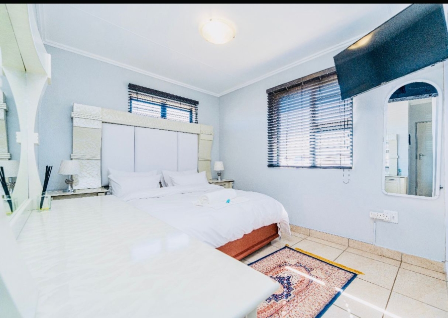To Let 4 Bedroom Property for Rent in Mindalore Gauteng
