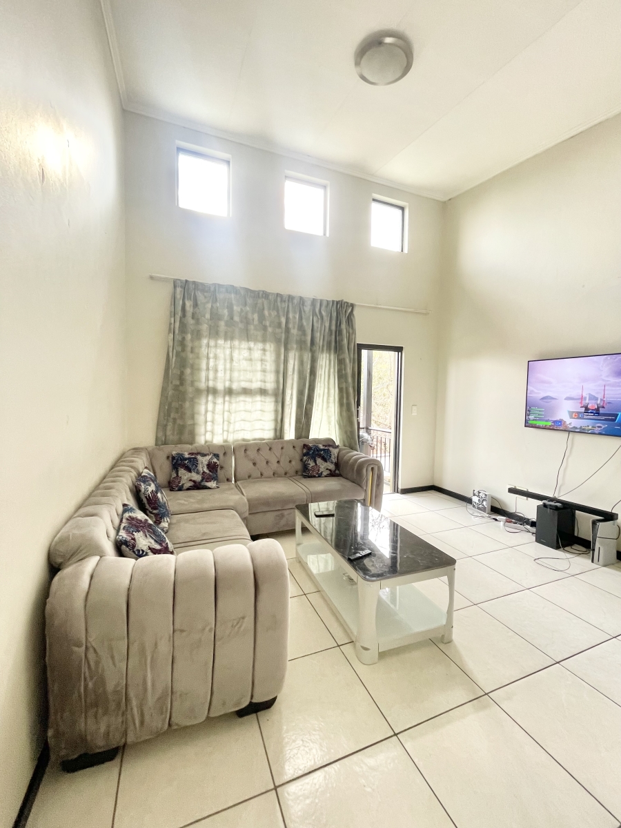 2 Bedroom Property for Sale in Fourways Gauteng