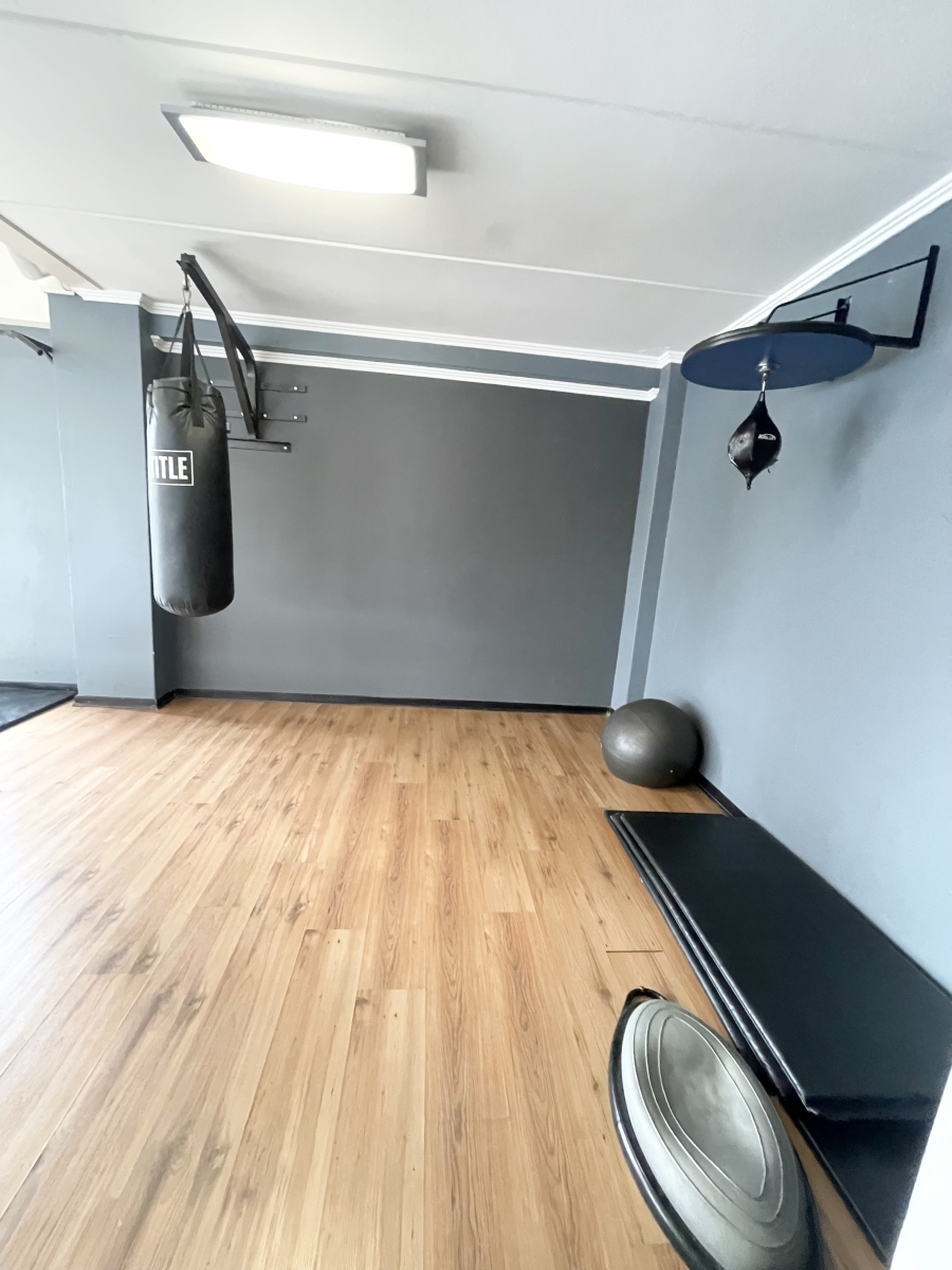 2 Bedroom Property for Sale in Fourways Gauteng