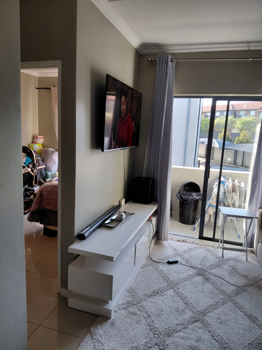 2 Bedroom Property for Sale in Halfway Gardens Gauteng