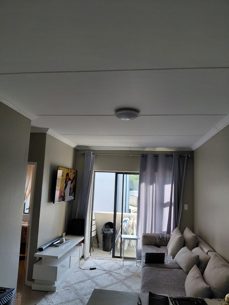 2 Bedroom Property for Sale in Halfway Gardens Gauteng