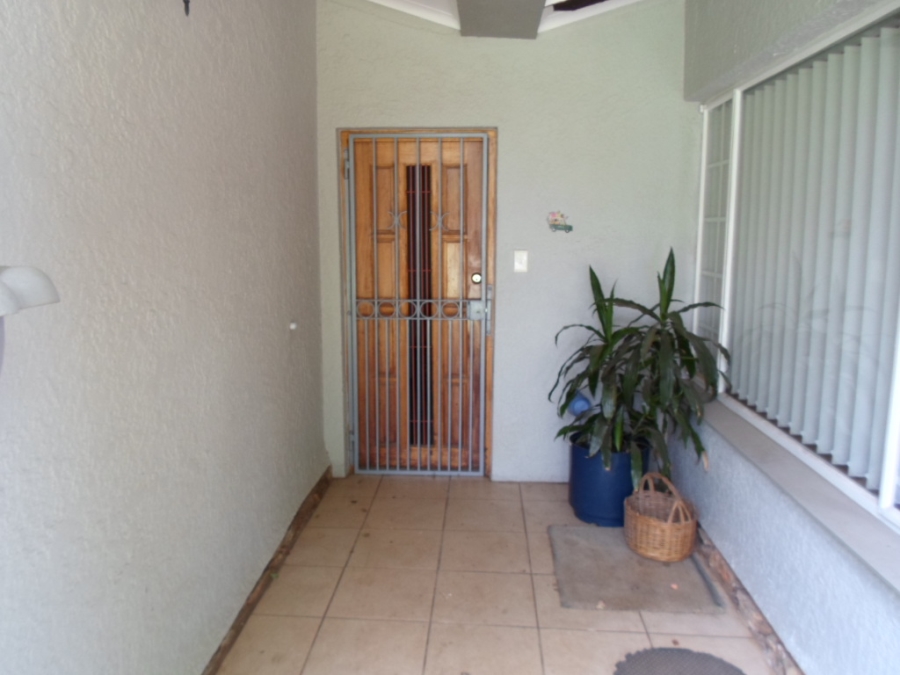 3 Bedroom Property for Sale in Doringkloof Gauteng