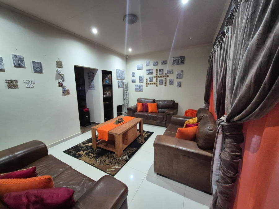 3 Bedroom Property for Sale in Hillshaven Gauteng