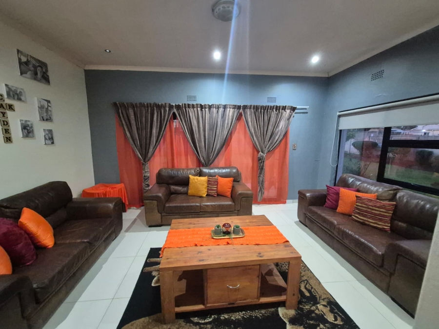 3 Bedroom Property for Sale in Hillshaven Gauteng