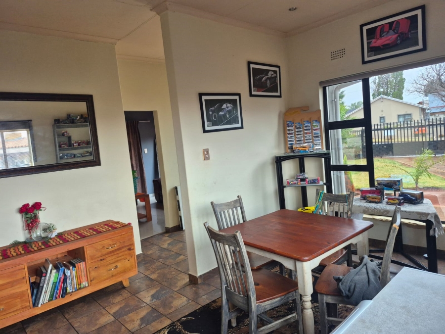 3 Bedroom Property for Sale in Hillshaven Gauteng