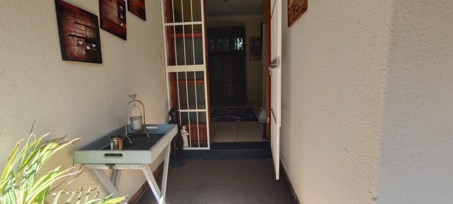 4 Bedroom Property for Sale in Hillshaven Gauteng