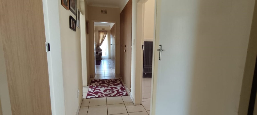 4 Bedroom Property for Sale in Hillshaven Gauteng
