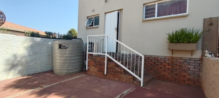 4 Bedroom Property for Sale in Hillshaven Gauteng